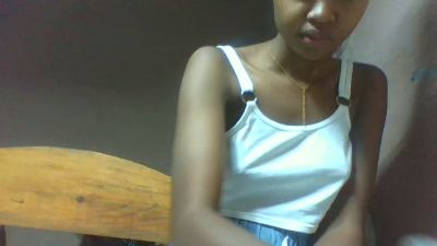 Inahsia02 webcam model stream image