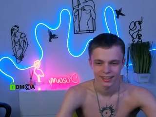 veldi-to webcam camsoda model stream image