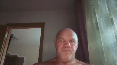 FlyMonster webcam model stream image