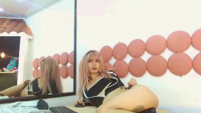 Jazmiinrosee webcam cam4 model stream image