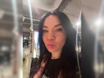 LiLCaTt webcam bongacams model stream image