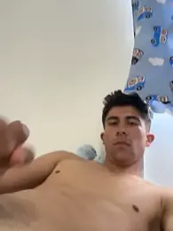 Luis-avatar webcam model stream image