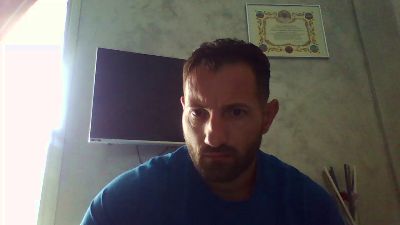 Carlitos webcam model stream image