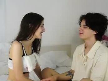 hyper_couple webcam model stream image