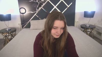 MagicPeachh webcam model stream image