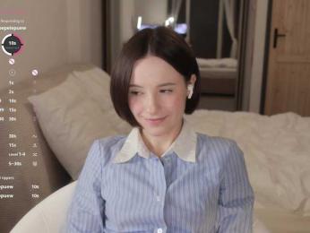 MissEssie webcam model stream image