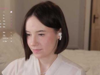 MissEssie webcam model stream image