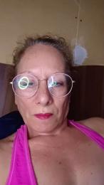 LunaRougeX webcam model stream image