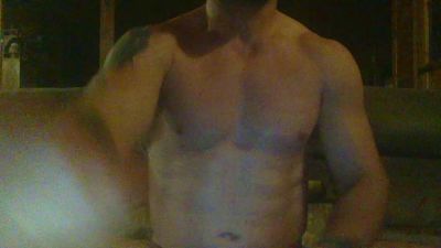 acrosss webcam cam4 model stream image