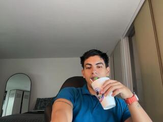 Maurice Lewis webcam model stream image