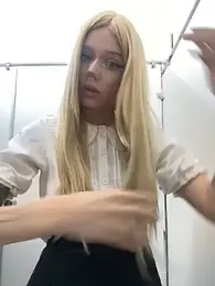 sukidaa webcam model stream image