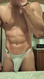 Gil_Hot_ webcam cam4 model stream image