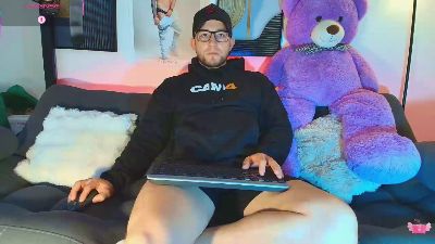 Andrew_wallker webcam cam4 model stream image