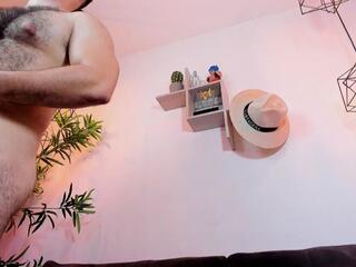 Sebastiann Villa webcam model stream image