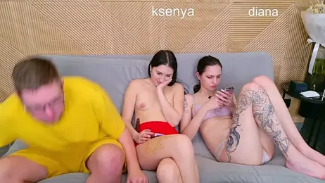 Ksenny webcam model stream image