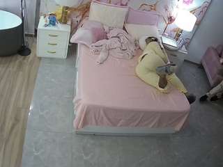 voyeurcam-casa-salsa-bedroom-6 webcam model stream image