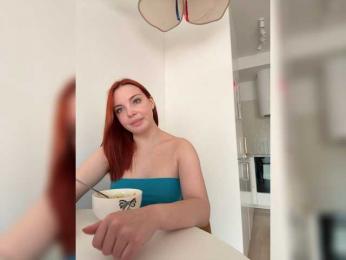 YourDreamWoman webcam model stream image