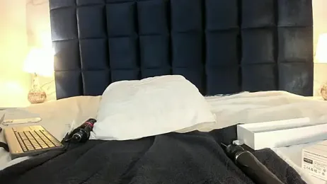 EmmaJhoons webcam model stream image