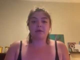 prettypampered webcam model stream image