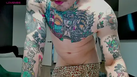 white_King9999 webcam model stream image