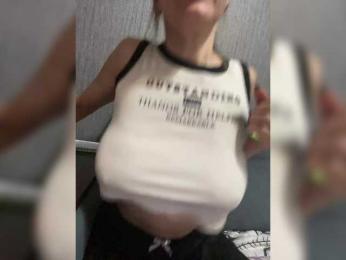 INQUSIT0R webcam bongacams model stream image