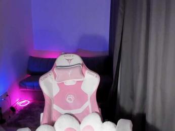 mnepohuyy webcam bongacams model stream image