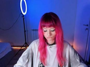 mnepohuyy webcam bongacams model stream image