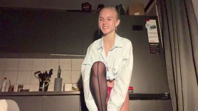 YahairaSaulter webcam cam4 model stream image