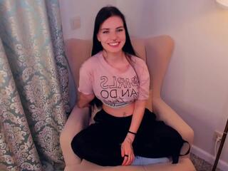 Holli Browen webcam model stream image