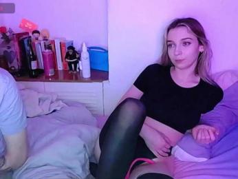 Almondmilka webcam bongacams model stream image