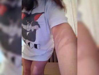 Melinda2025 webcam model stream image