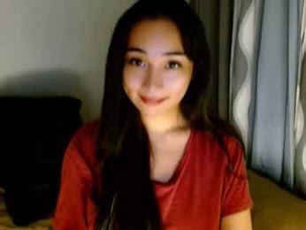 sweetlilly_18 webcam model stream image