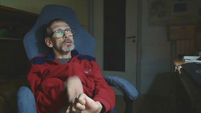 Neruda72 webcam model stream image