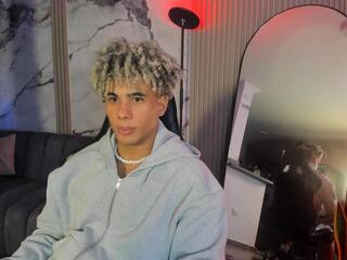 Arthur Stonee webcam model stream image