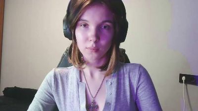 ClareTerney webcam model stream image