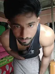 Lustynani webcam model stream image