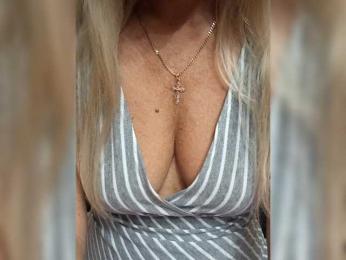 Divaya webcam model stream image