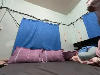 asian_milfpinay webcam model stream image