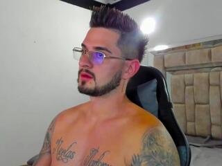 Ashton Muller webcam model stream image