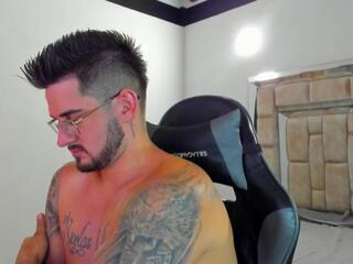 Ashton Muller webcam model stream image