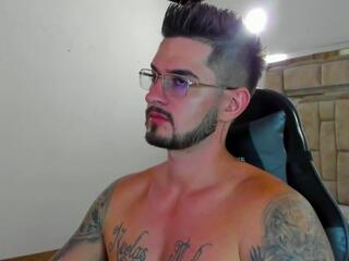 Ashton Muller webcam model stream image