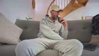 Lightness75 webcam model stream image