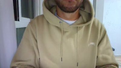 Surfer_30 webcam cam4 model stream image