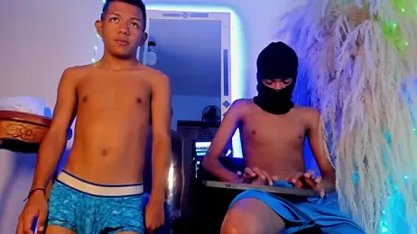 wild_best webcam model stream image