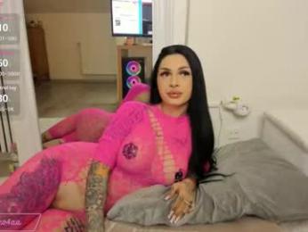 naughtycleo webcam model stream image