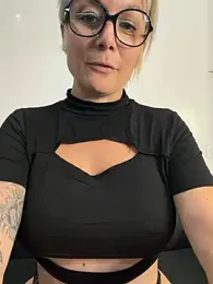 marinella07 webcam stripchat model stream image