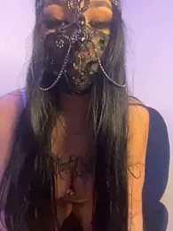 kamila_french webcam model stream image