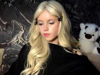 BundtAmely webcam model stream image