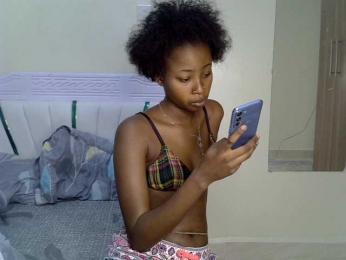 CozyCoupleVibes webcam model stream image