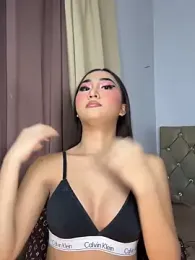 Diannellove webcam stripchat model stream image